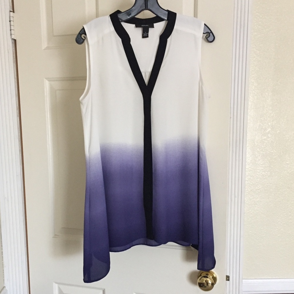 Alfani size 8 sleeveless blouse
